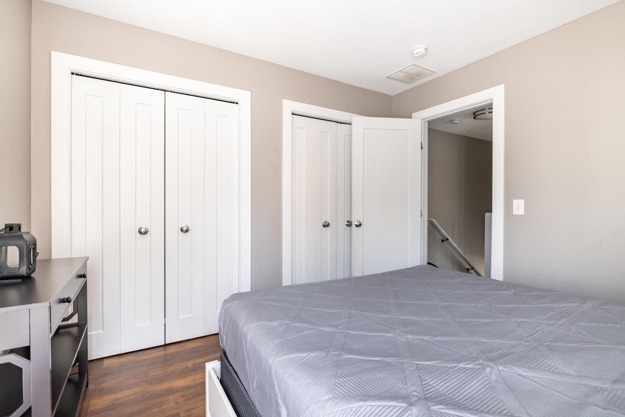 Luxury Downtown Townhome Private Garage Unit 16 Cleveland