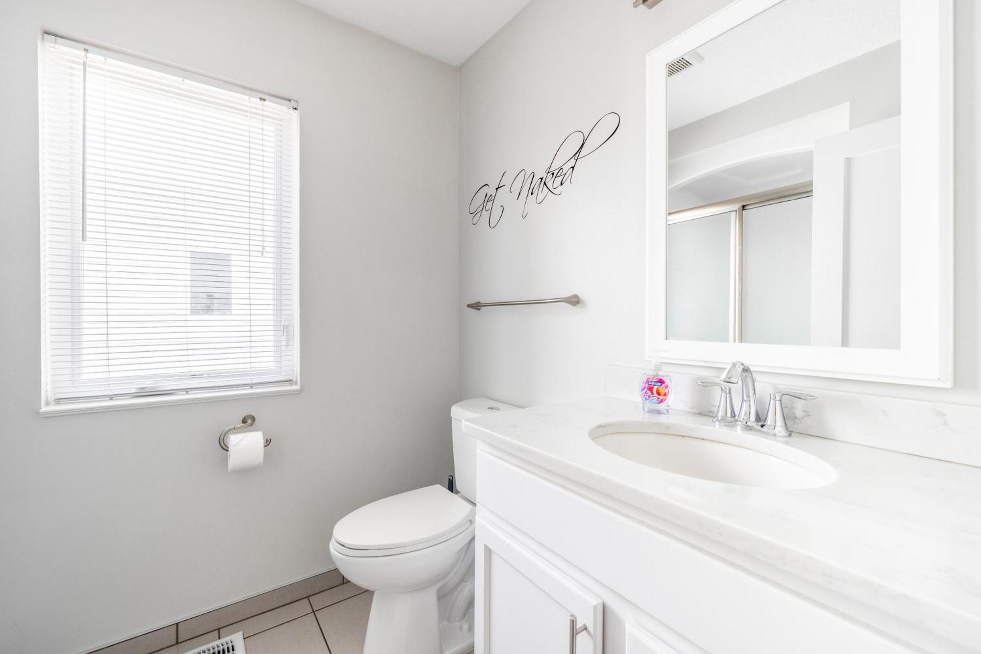 Luxury Downtown Townhome Private Garage Unit 9 Cleveland