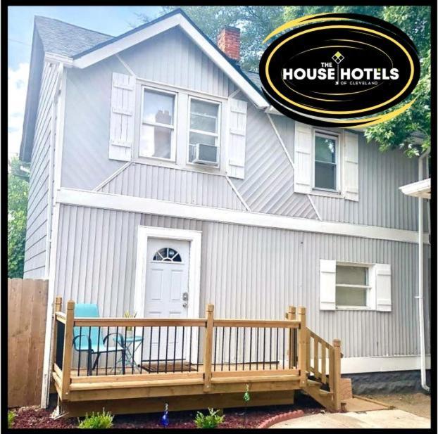 The House - W45th Backhouse - Ohio District - 5 Minutes From Downtown Holiday home