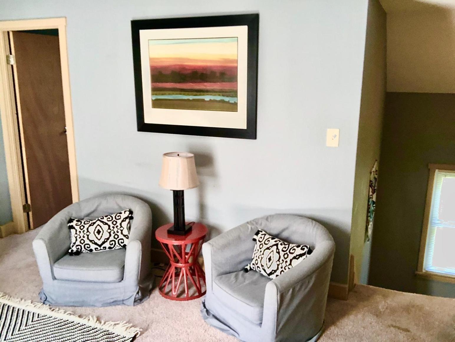 Holiday home The House - W47th 2 - 5 Minutes From Downtown *