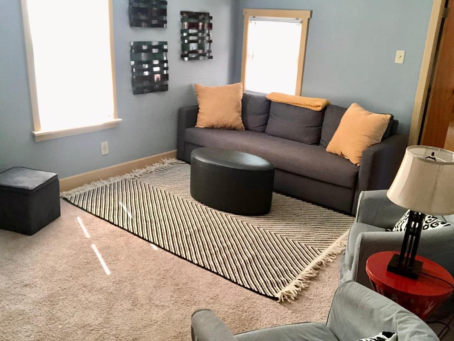 The House - W47th 2 - 5 Minutes From Downtown Cleveland
