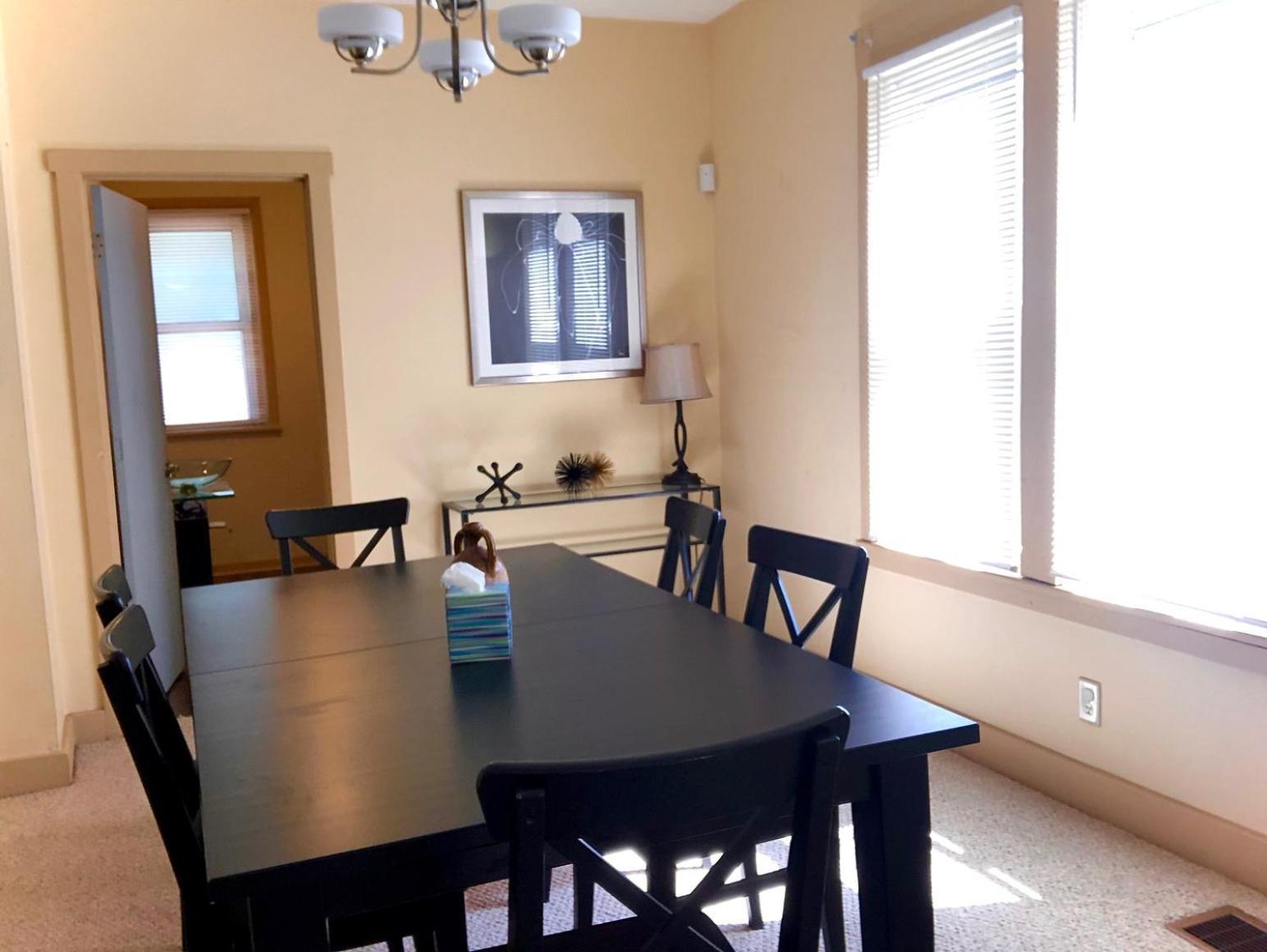 The House - W47th 2 - 5 Minutes From Downtown *