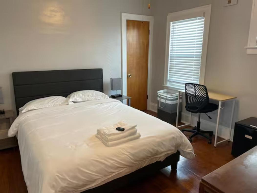 Homestay Comfy First Floor Bedroom Near Clinic Fairview