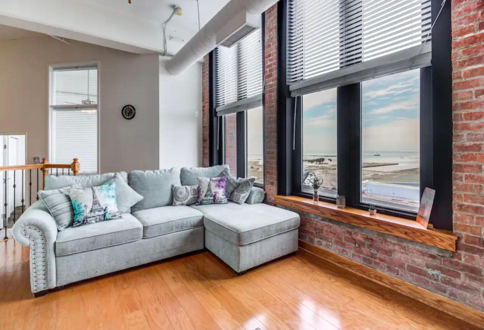 Apartment #604 Water Street