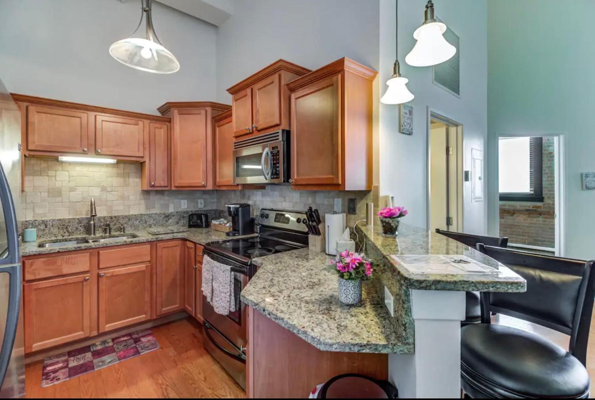Apartment #604 Water Street