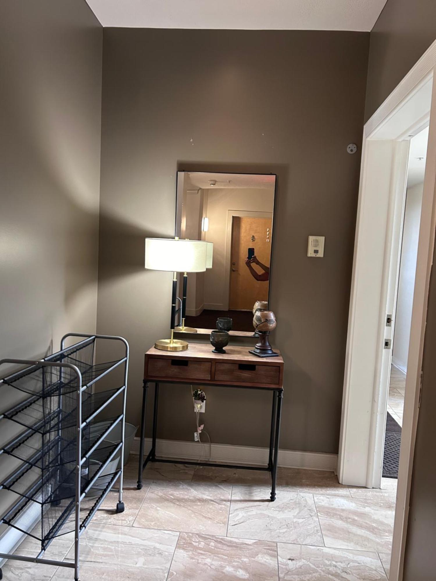Ph All Inclusive Style In The Flats Cleveland