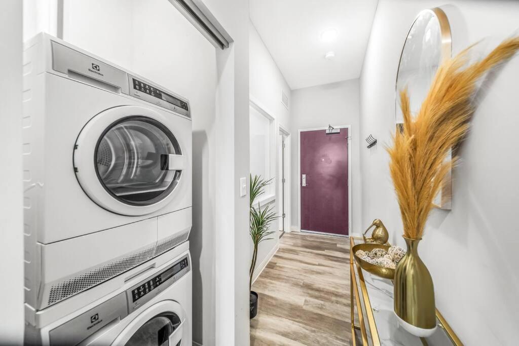 Apartment Heart Of Downtown Cleveland, With Free Heated Pool And Gym With Steam 413 Cleveland