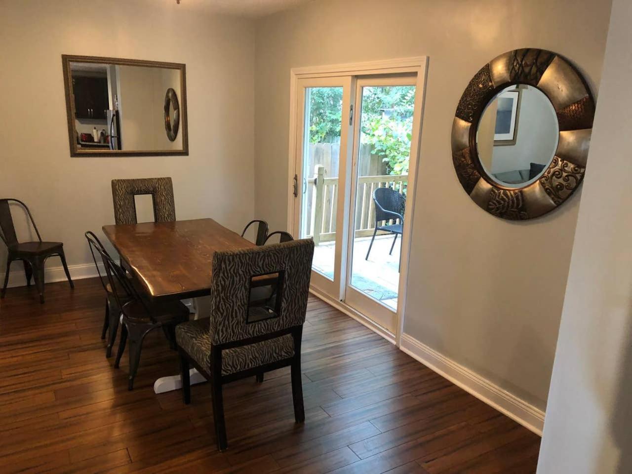 Apartment The House - W45th Backhouse Cleveland