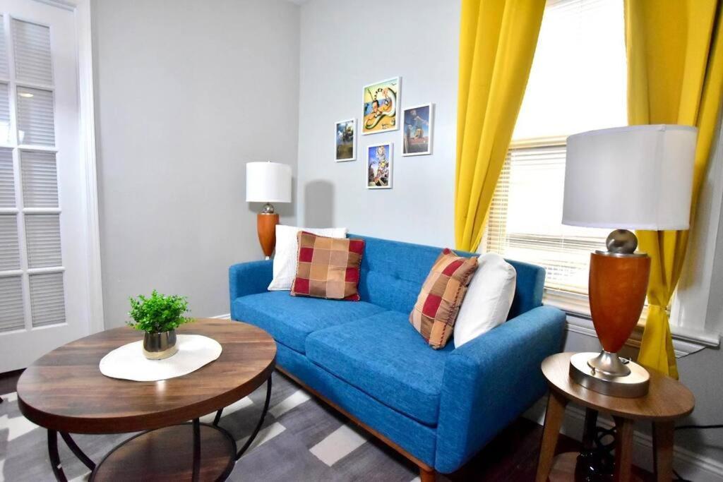 Apartment Avenue *
