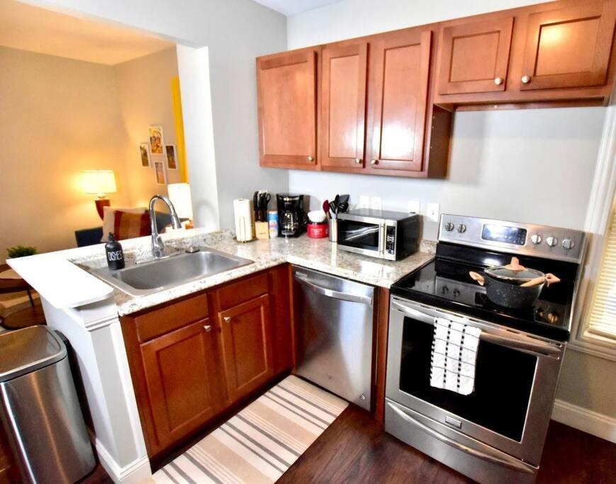 Avenue Apartment Cleveland