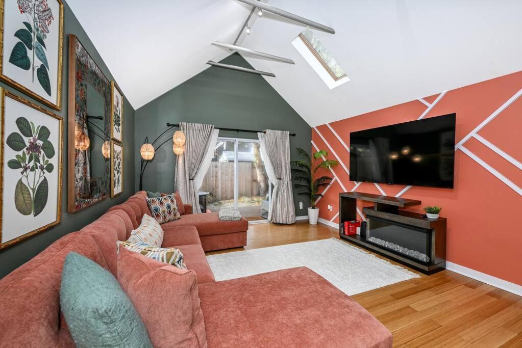 Lux Ohio Gem Cleveland