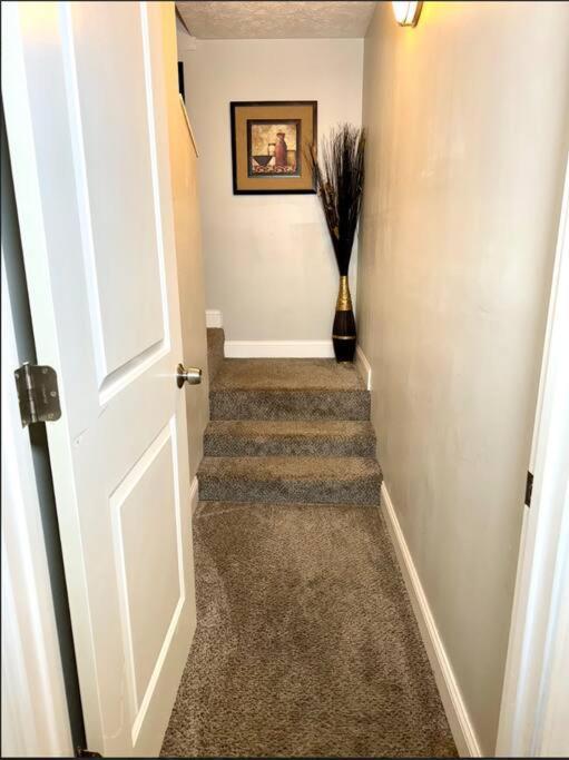 Apartment The House - Terrific W33rd Cleveland