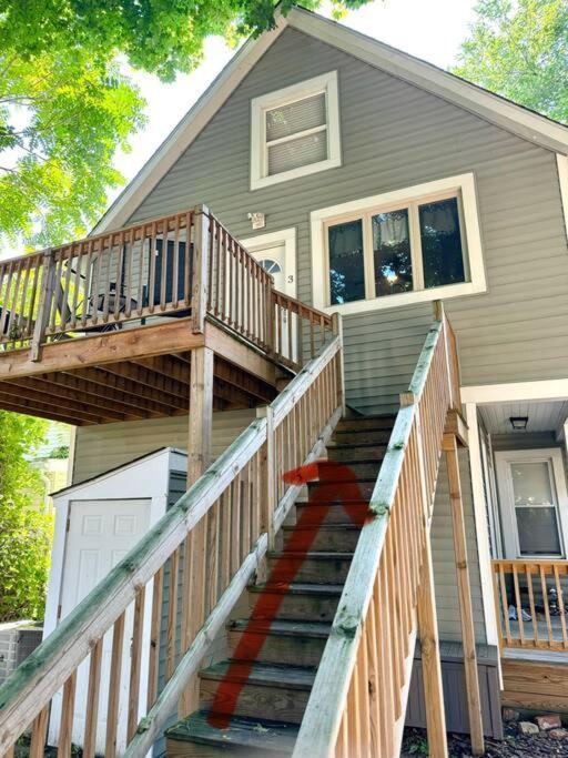 The House - Terrific W33rd * Cleveland