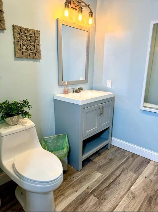 Apartment The House - Terrific W33rd *