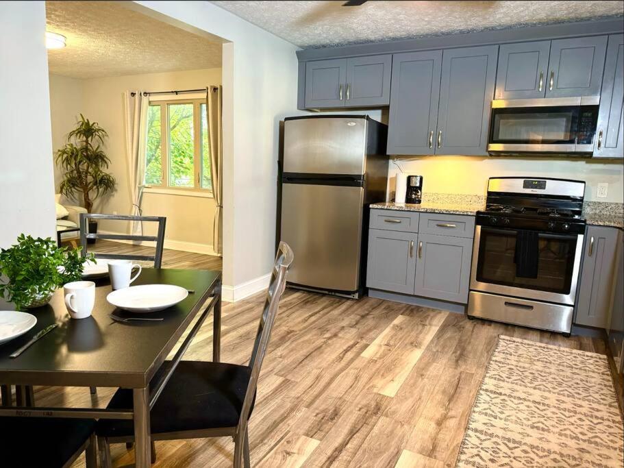 The House - Terrific W33rd Cleveland