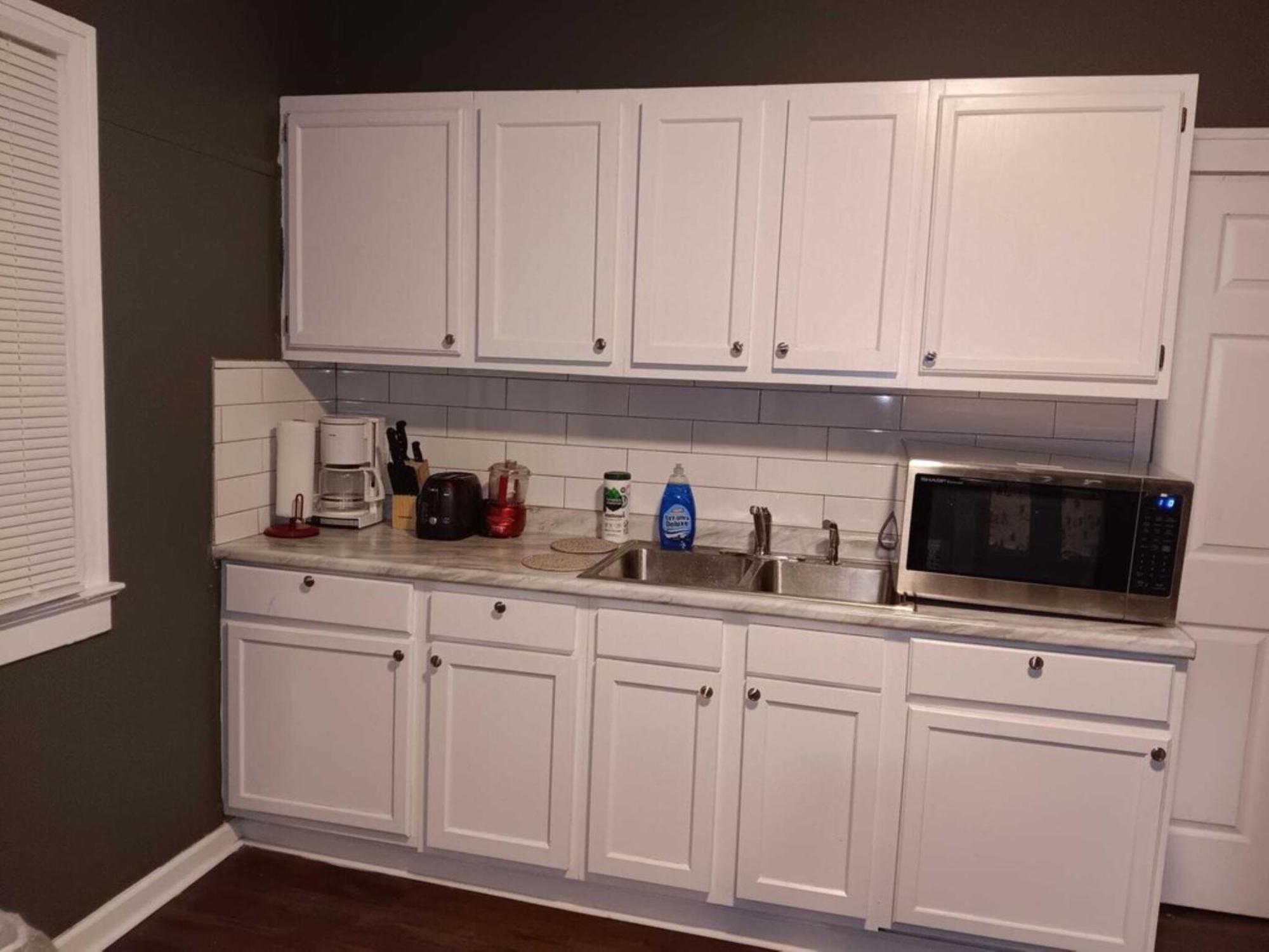 Apartment Experience A Near Clinic & Parks