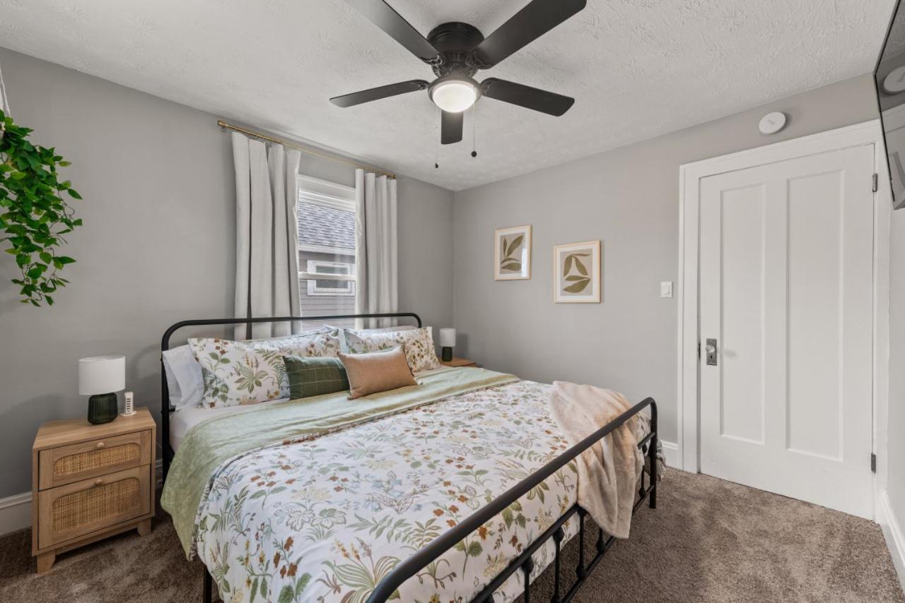 Newly Renovated And Designed Near Downtown * Cleveland