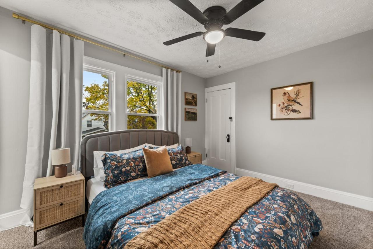 Newly Renovated And Designed Near Downtown