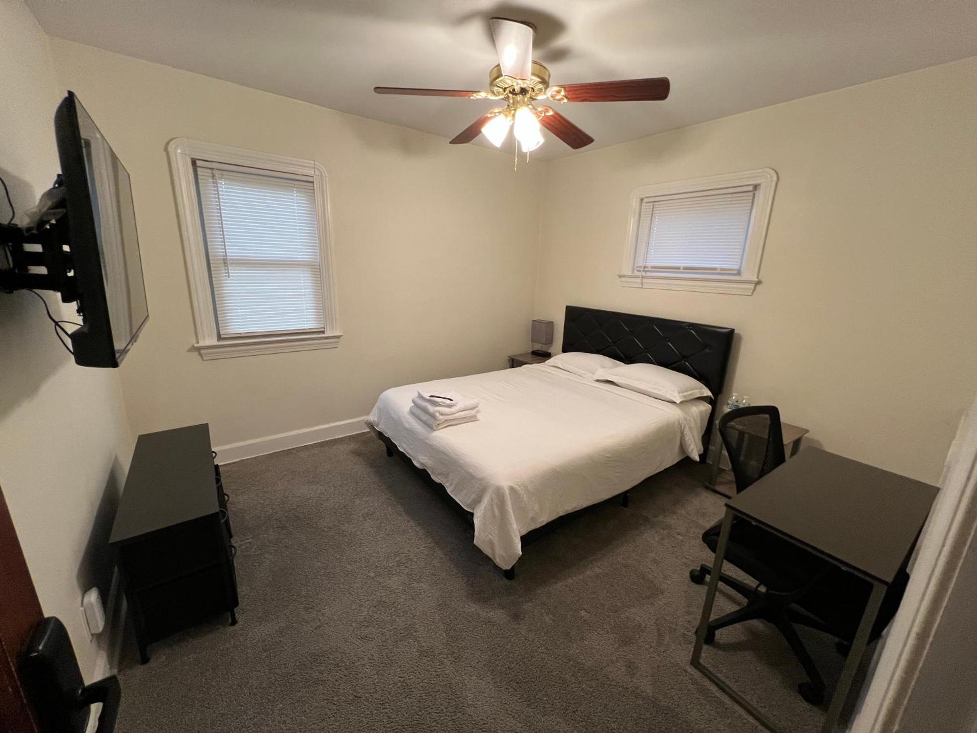 Staywithjay Premium Furnished Near Airport * Cleveland