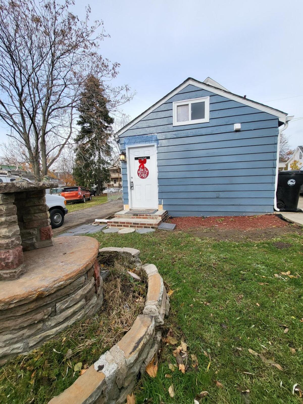 Adorable Crown Royal Presidential Fitness Rm * Cleveland