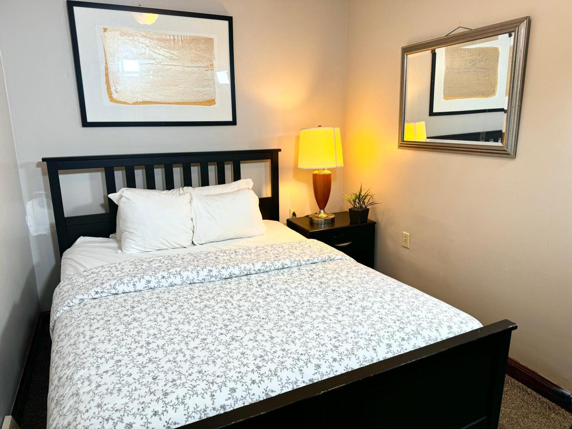 The House Hotels-5 Mins From Downtown-w45th1 Lower Holiday home Cleveland