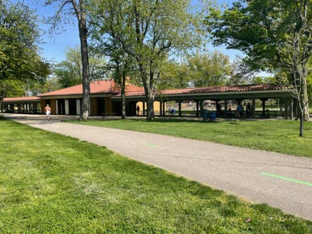 Large Renovated 4 Bedroom 9 Min To Downtown Cle Cleveland