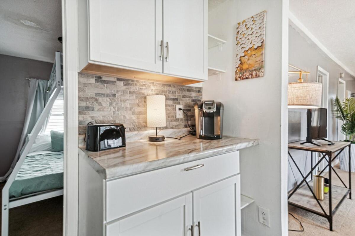 3 Bedroom 1 Bath In Holiday home Cleveland