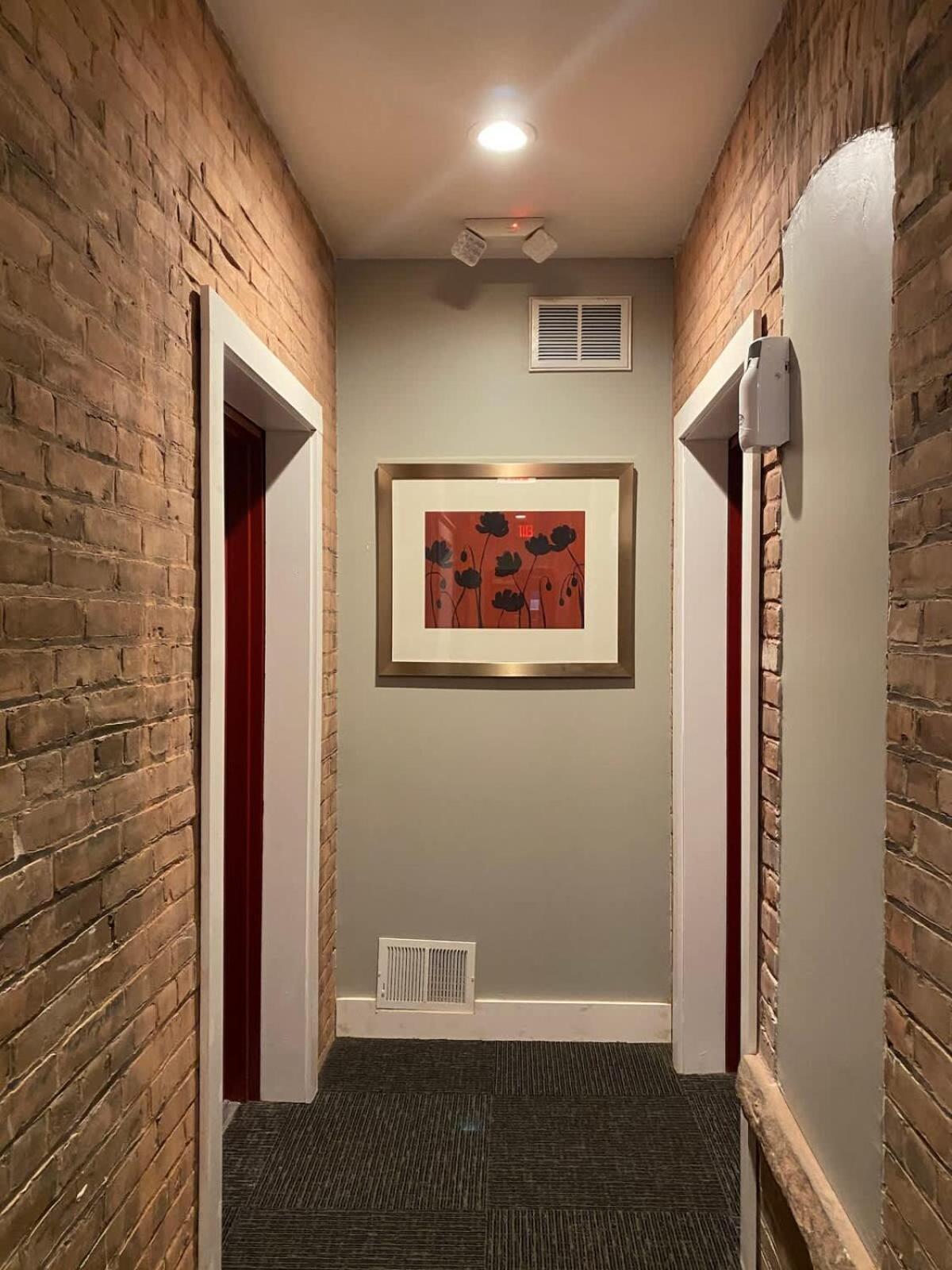 Apartment Cle 2br 1ba 5 Min Walk To Cle Clinic #14 Cleveland