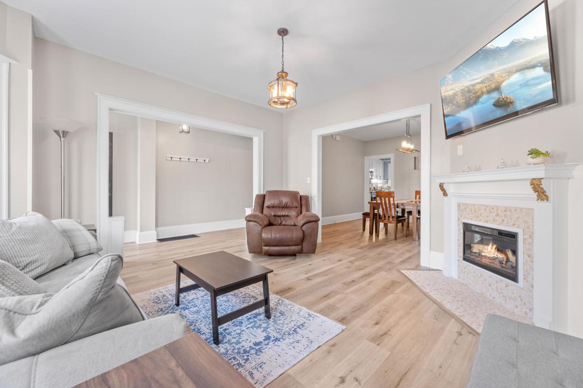 Holiday home Luxe Ohio Townhome Only Minutes To Stadium!