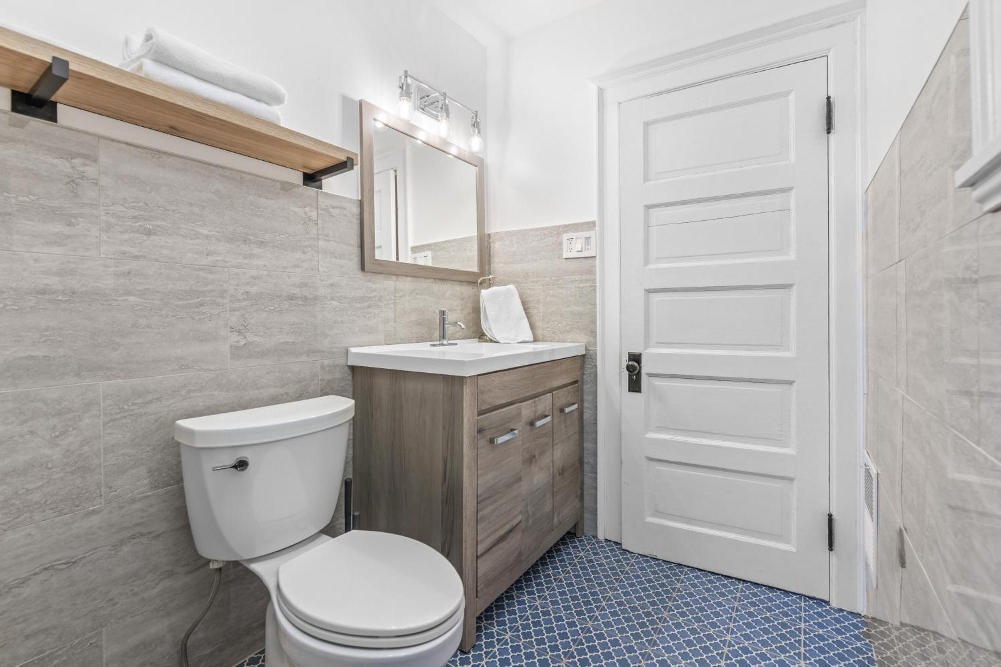 Luxe Ohio Townhome Only Minutes To Stadium! *