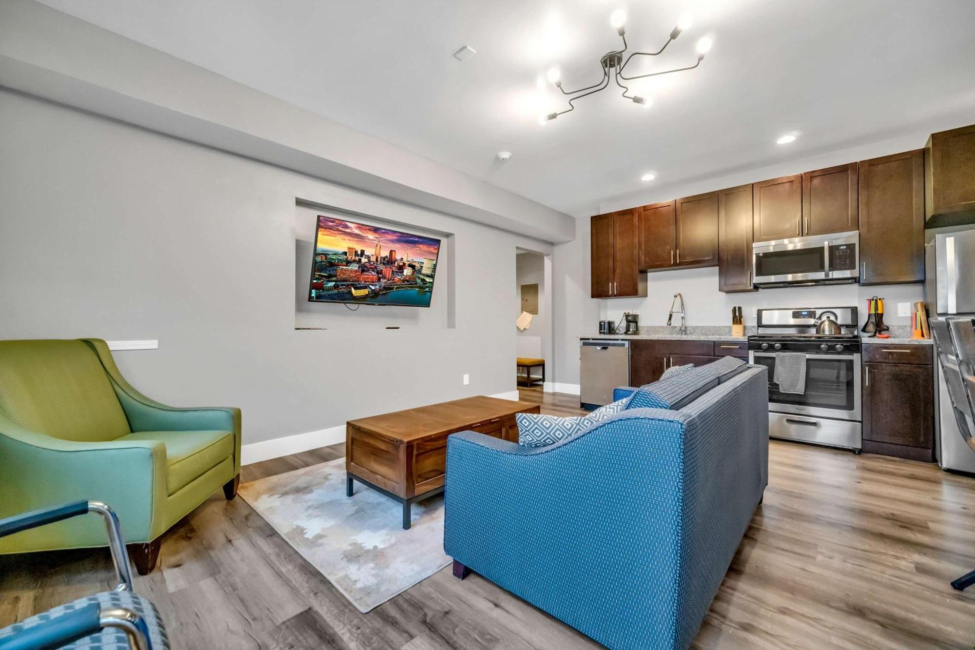 Apartment Cle 1br 1ba 5 Min Walk To Cle Clinic #11 *