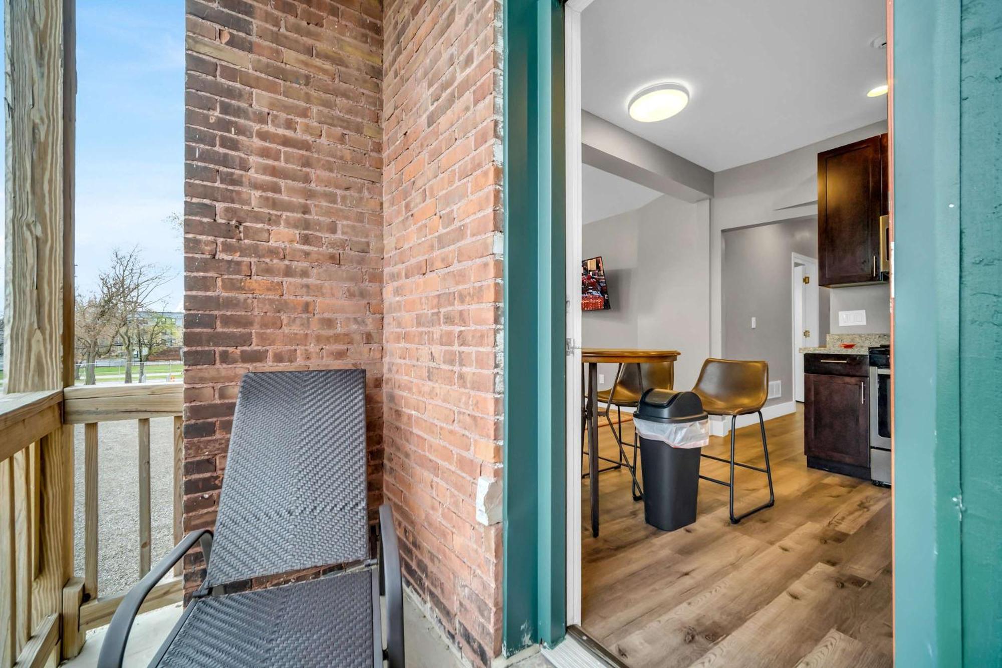 Cle 1br 1ba 5 Min Walk To Cle Clinic Unit 6 * Cleveland