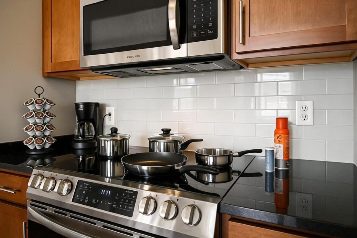 Luxe Downtown Stadiums, Casino, R&r Hall! Apartment Cleveland
