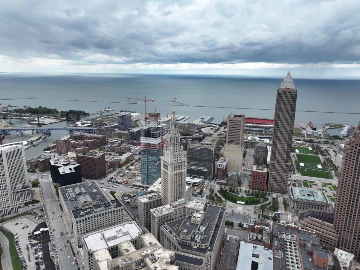Luxe Downtown Stadiums, Casino, R&r Hall! Apartment Cleveland