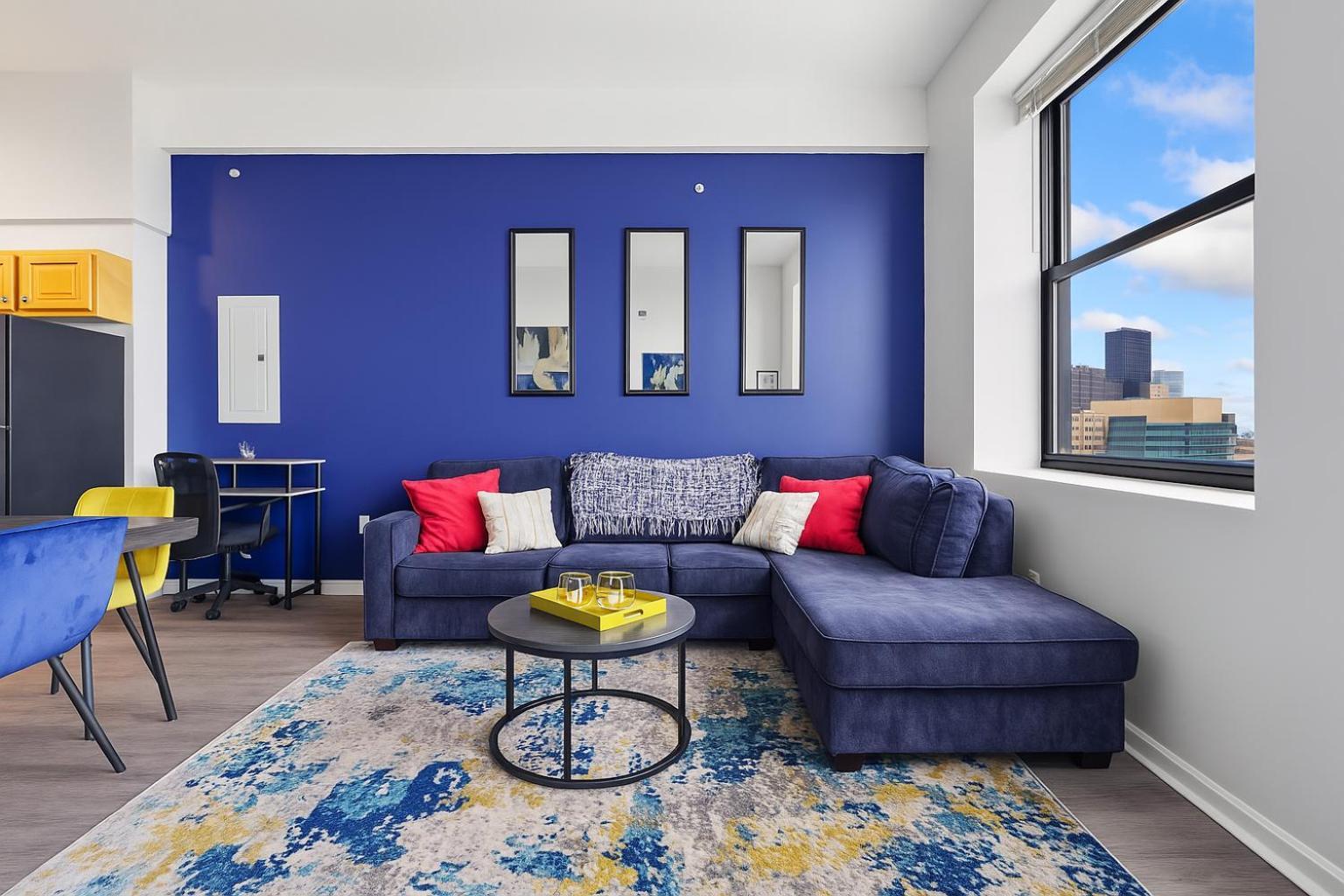 Apartment Playhouse Square Downtown, Rock Hall, Clinic, Csu *