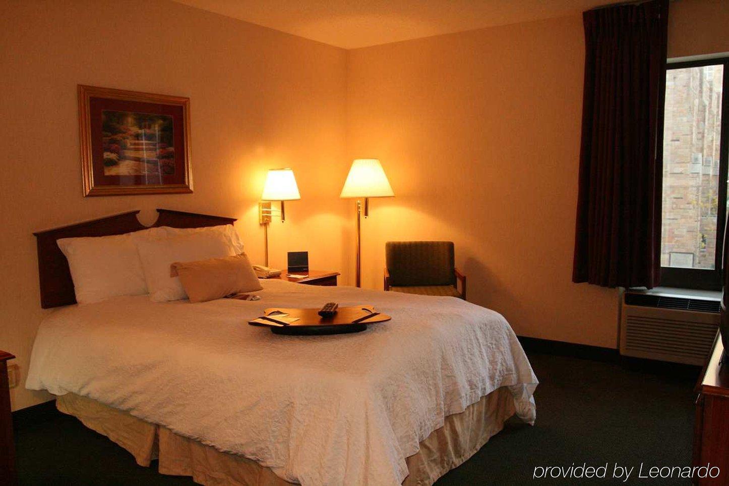 Hampton Cleveland-downtown Hotel 3*