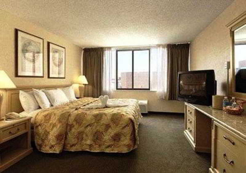 Comfort Downtown Inn 2*