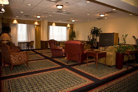 Four Points By Sheraton Airport Hotel