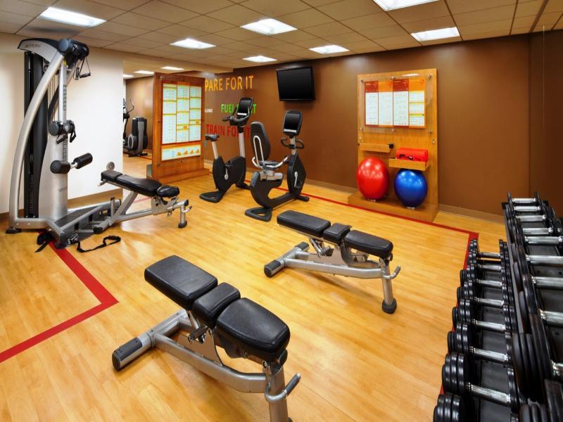 Hotel Sheraton Airport 3*