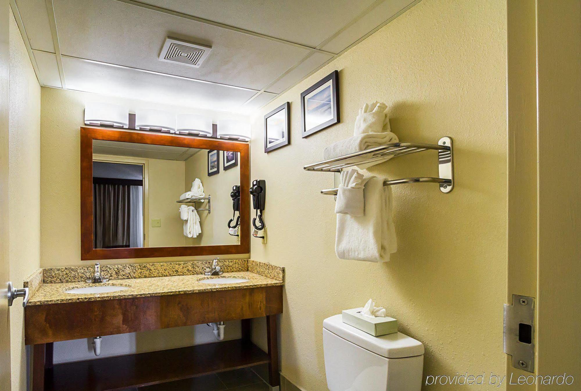 Comfort Downtown 2*