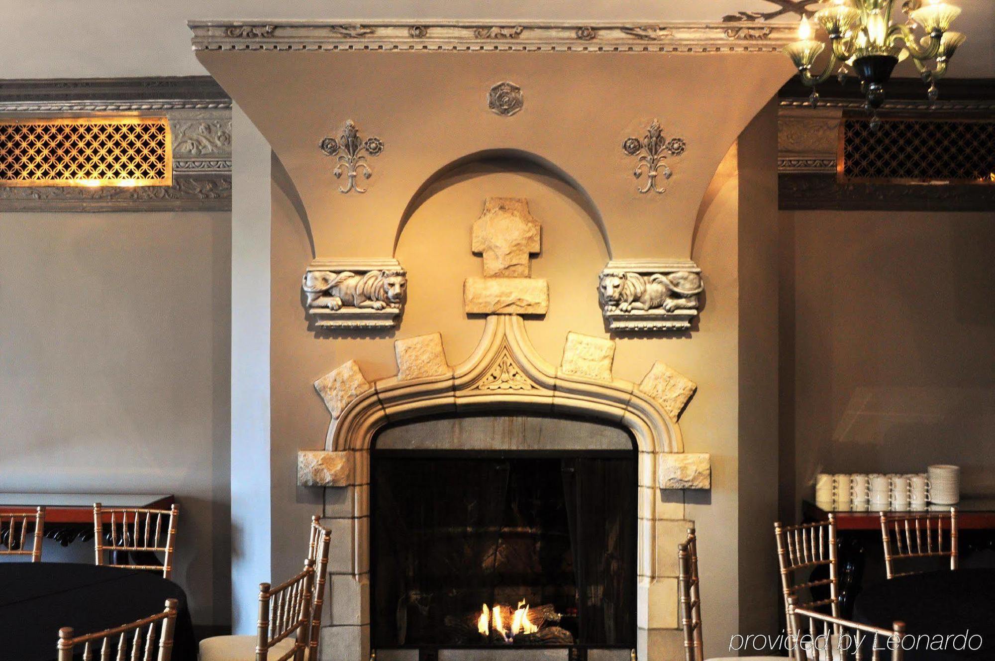 The Tudor Arms - A Doubletree By Hilton 4* Cleveland