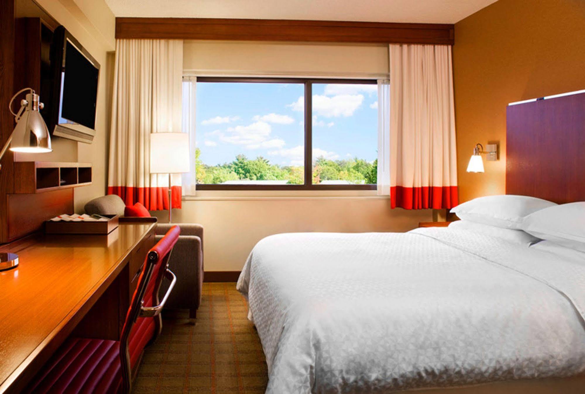 Four Points By Sheraton Airport Cleveland