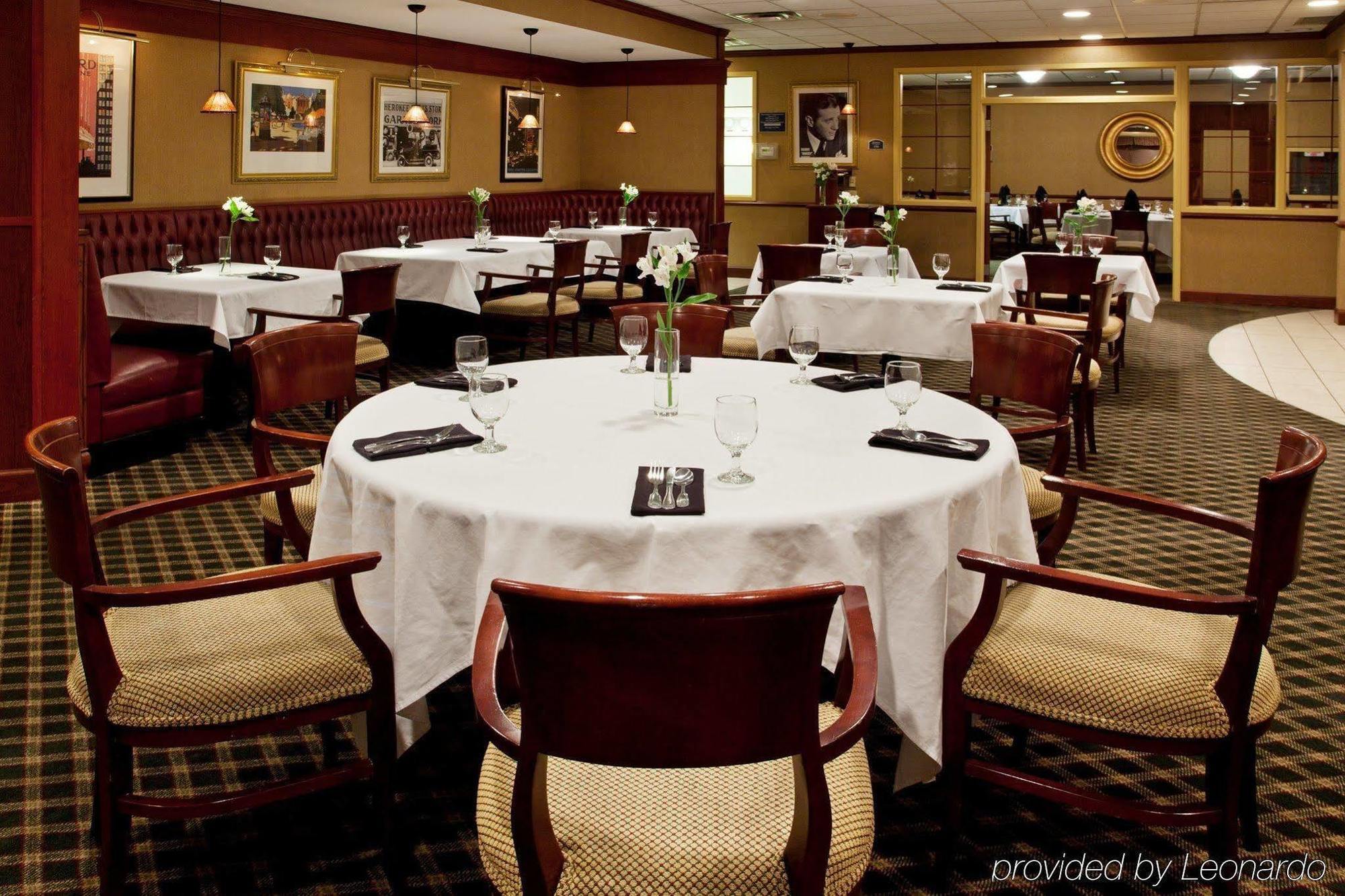 Four Points By Sheraton Airport 3* Cleveland