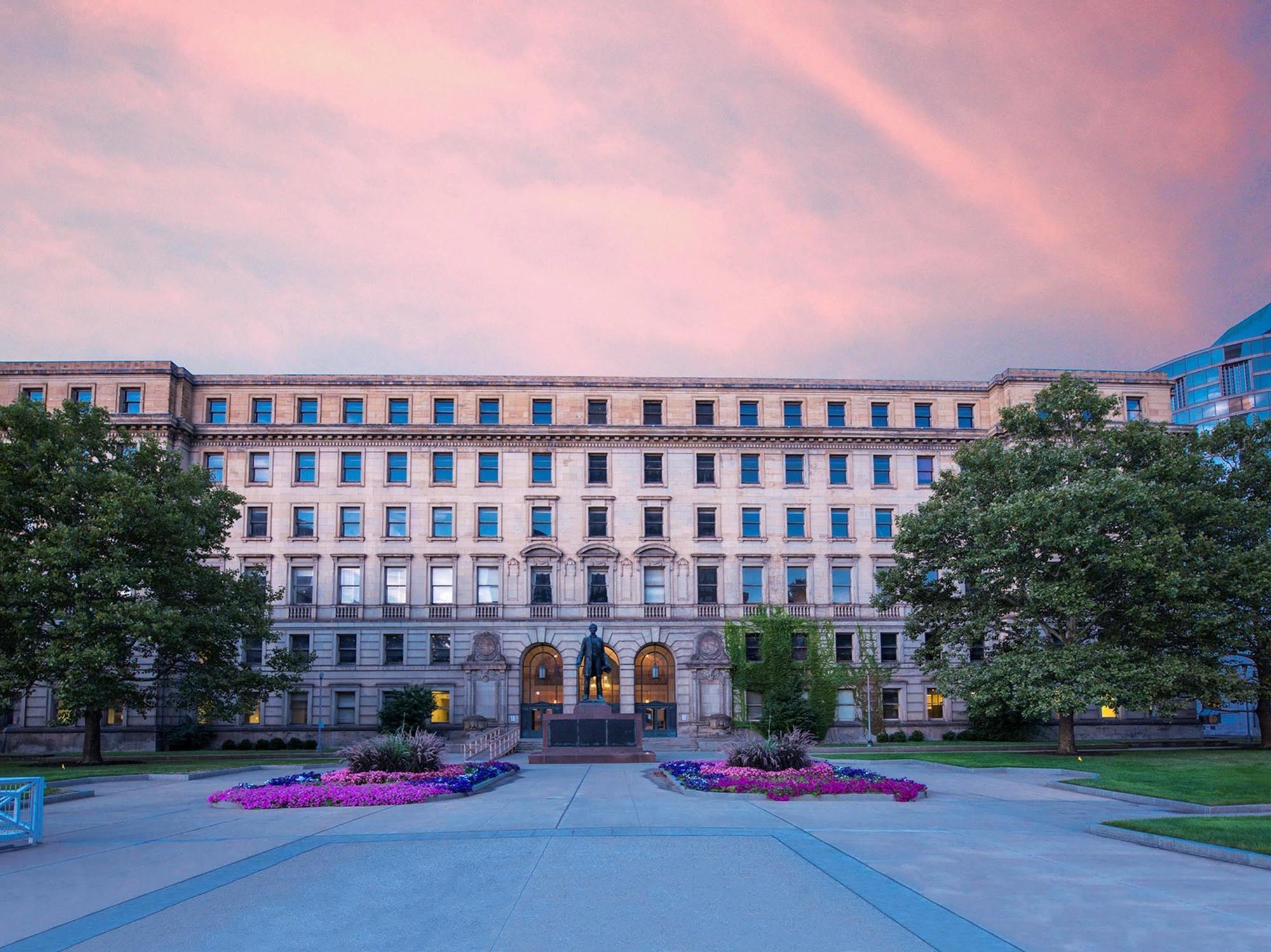Drury Plaza Downtown Cleveland