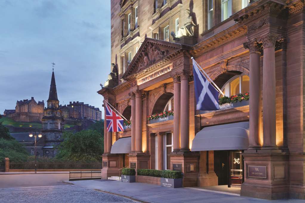The Tudor Arms - A Doubletree By Hilton 4* Cleveland