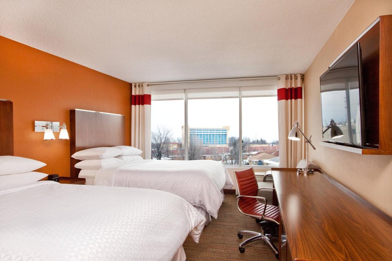 Hotel Four Points By Sheraton Airport 3*