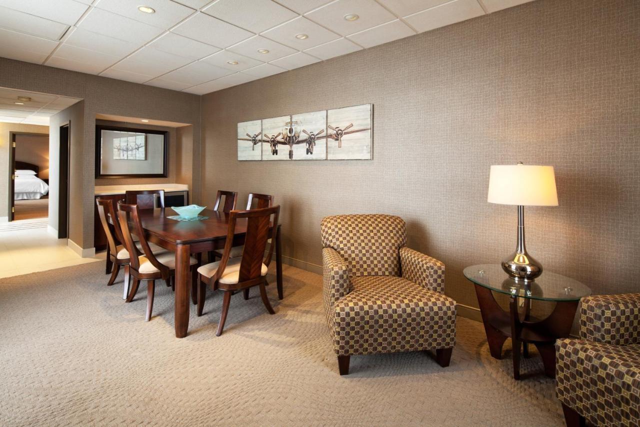 Hotel Sheraton Airport