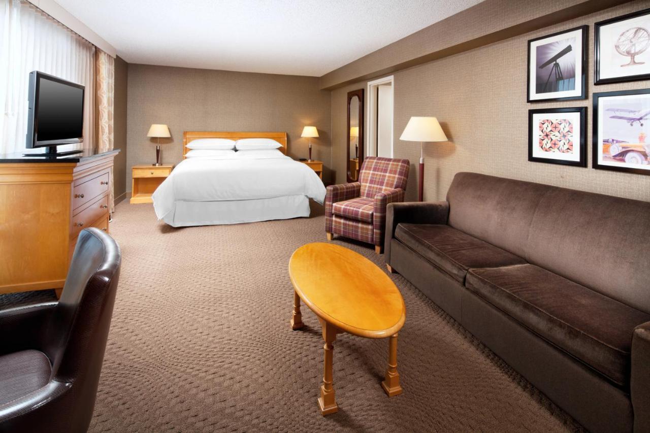 Hotel Sheraton Airport 3*