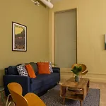 Walkable 1Br Apt Downtown By Frontdesk