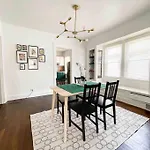 West Cleveland Up Apartment We Allow Pets